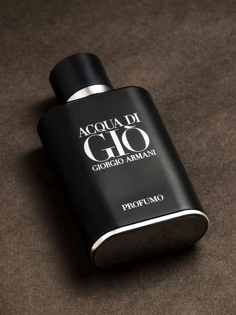 Olive oil bottle with serif wordmark on linen